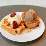 ザ・テラス - ワッフルとフレンチトースト
