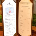 ザ・テラス - 右側がフリードリンクメニュー