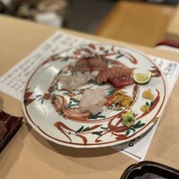 実伶 - 