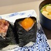 ふたご申 - ①卵黄醤油漬けお結び(税込400円)
②トロタクお結び(税込390円)
③お味噌汁(税込200円)
お結びに合う優しい味わい