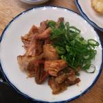 まるしん - スジ煮込み３００円