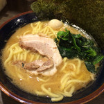 yokohamaiekeira-menkomadaishouten - ラーメン