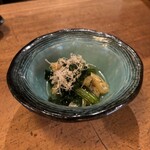 信州そば むらた - ほうれん草と揚げのお浸し　優しい出汁に和みを感じる逸品