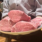 中目黒焼肉 登牛門 - 