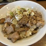 元喜家 - チャーシューめし 330円