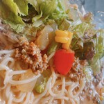 チャイニーズファン - サラダ+冷やし担々麺
小籠包食べ放題　60分間　3,300円