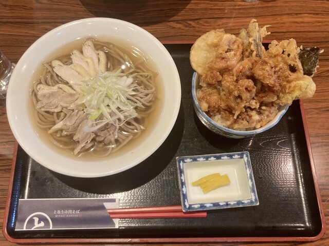 となりの肉そば - 角田（そば）の写真