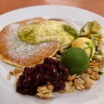 デニーズ - 抹茶のティラミス風パンケーキ