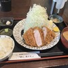 嬉嬉豚とんかつ 「君に、揚げる。」 池袋本店