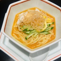 紅梅本楼 - 