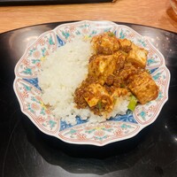 紅梅本楼 - 