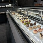 BEYOND SWEETS 表参道店 - 