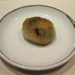 中国飯店 富麗華 - 上海蟹肉とニラの焼き点心