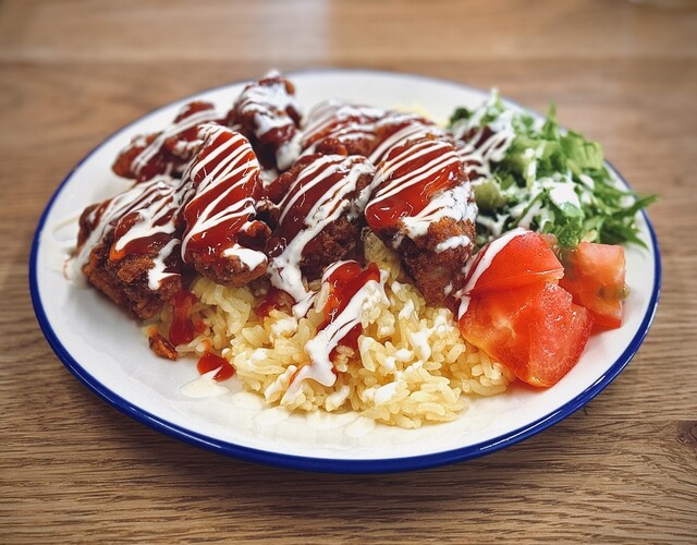 sixxx. Chicken&Waffles and Coffee （シックス チキン