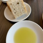 IL PLANETARIO - 美味しいパンとオリーブオイル