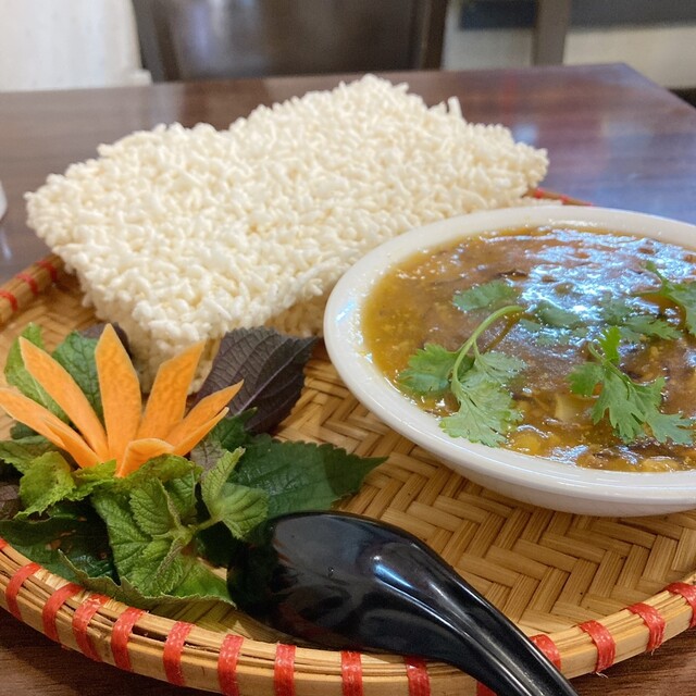 Hạc Xưa Restaurant