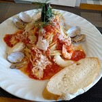 Cafe Carciofi - ペスカトーレ