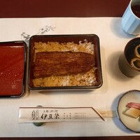 鰻割烹 伊豆栄 不忍亭 - 