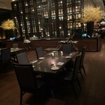 ロウリーズ・ザ・プライムリブ - 