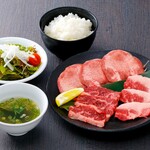 焼肉 よしの NEXT - 
