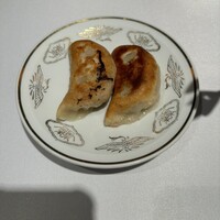 TexturA - 餃子はよだれどりに浸して食べます