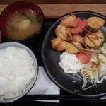 串かつ でんがな - 特製串かつ定食648円（税別）