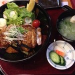 Ajidokoro Mizuho - 麦豚丼