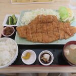 みんなの食堂お父ちゃん - 超ヒレカツ定食　2,000円