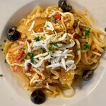 Tucusi - シラスのトマトパスタ