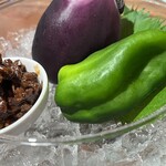 Tucusi - 夏野菜と自家製肉みそと共に