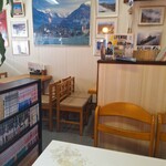 まるなか - 店内
