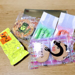 しずおかマルシェ - うなぎサブレ、こっこ、PEANUTS KING Jr.、静岡茶しずもろうる抹茶、ほうじ茶、うなぎパイV.S.O.P