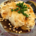 帆立貝・小海老・ズワイガニ・マッシュルームの軽いクリーム煮　生湯葉を添えて　お出汁のあんかけと一緒に