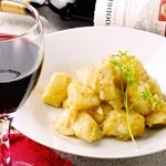 アルバカフェ - ジャガイモのソテー　ワイン風味　800円