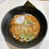 へそまがりラーメン