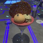 パフェ、珈琲、酒、佐藤 - 