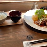 野間窓 - 