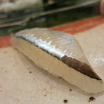 治鮨 - 26年4月　細魚昆布〆