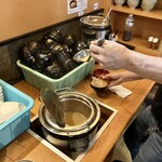 埼玉漁港 海鮮食堂 そうま水産 - あら汁コーナー