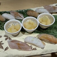 鮨 無垢/鮨 白銀 - 