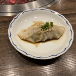 炭火焼肉 久 - 秋田牛の水餃子