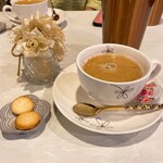 万両 - アフタードリンクにはホットコーヒーを選びました。