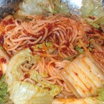 在日 韓国-朝鮮料理 KIM - ピビン麺を混ぜました。