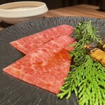 焼肉うしごろ - 松茸とザブトンのすき焼き（調理前）