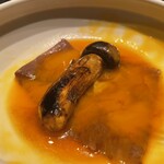 焼肉うしごろ 新宿三丁目店 - 松茸とザブトンのすき焼き（調理後）