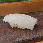 すし匠 - 墨烏賊:米酢、塩とすだちで