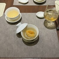 ON the TABLE CHINESE -  ON the TABLE CHINESE -