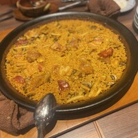 ミゲル フアニ 新宿タカシマヤ タイムズスクエア店 - イベリコ豚とキノコのパエリア