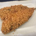 こがね製麺所 - アジの身は最高に旨く、
パリッと弾ける衣もいい感じ！