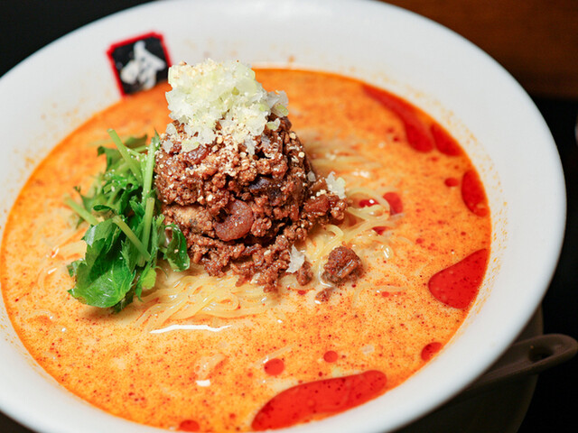 餃子と担々麺 吟 宮城野通店 | 仙台の担々麺専門店